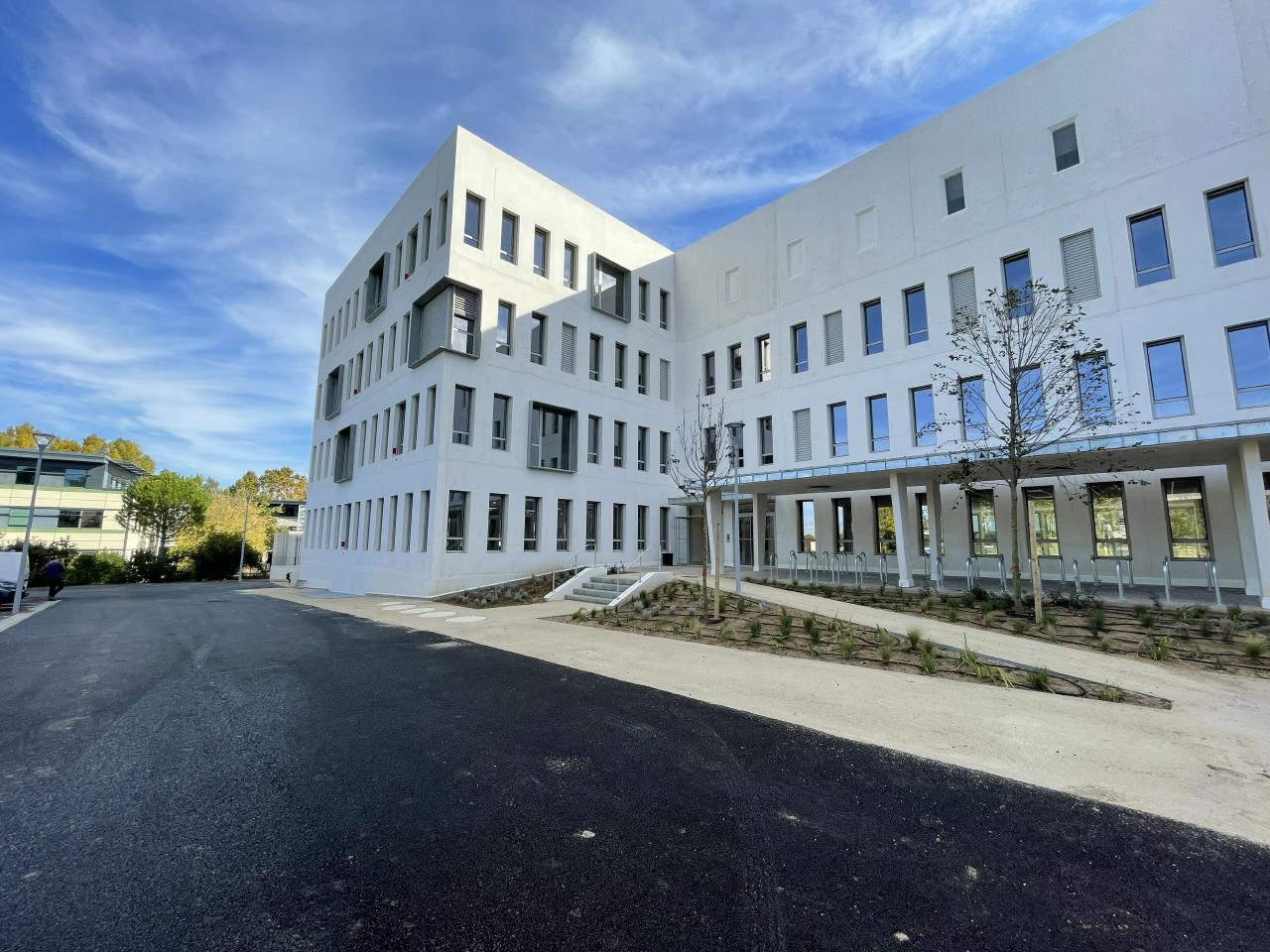 Bureau Aix-en-Provence 915m² Location bureau Aix-en-Provence Bouches-du-Rhône OLBUR2115118 5